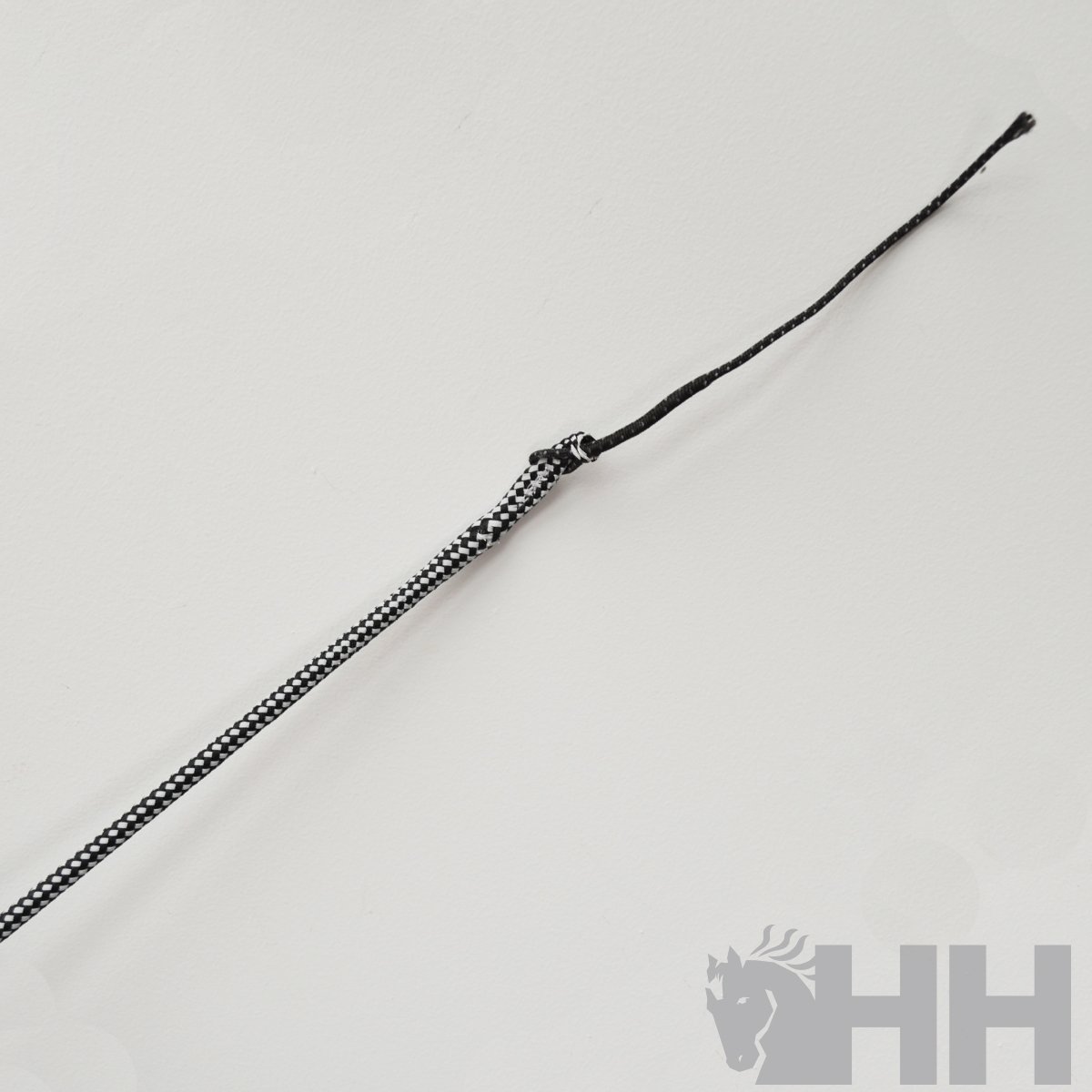 FUSTA TROTÃN HH DE NYLON CON EMPUÃADURA DE PLÃSTICO - Imagen 2