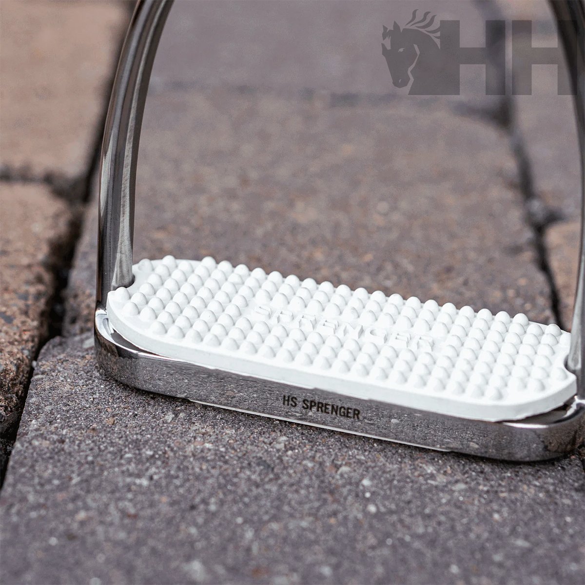 ESTRIBO INGLES SPRENGER BASIC COMPACTO CON TACO Y PASADOR GIRADO (PAR) - Imagen 3