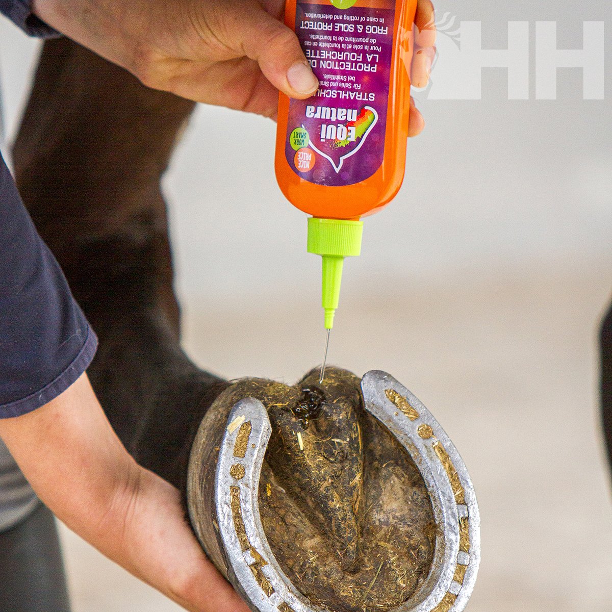 HIGIENIZADOR DE CASCOS EQUINATURA FROG & SOLE PROTECT - Imagen 4