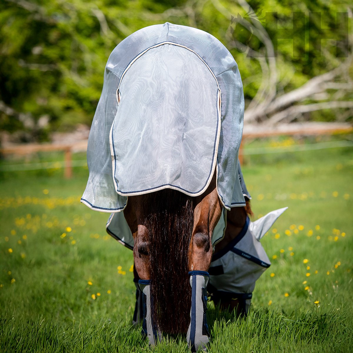 MANTA RAMBO PROTECTOR PLUS ANTIMOSCAS CON CUBRECUELLO - Imagen 4